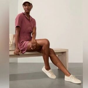 Athleta Avenue Romper in Rosewood Size M